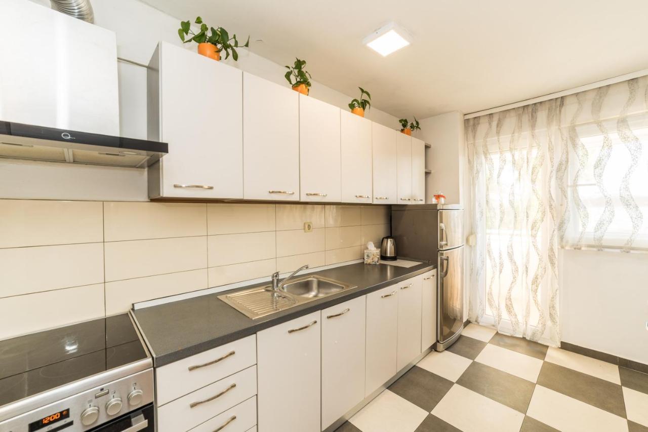 Apartment Mihaela Задар Экстерьер фото